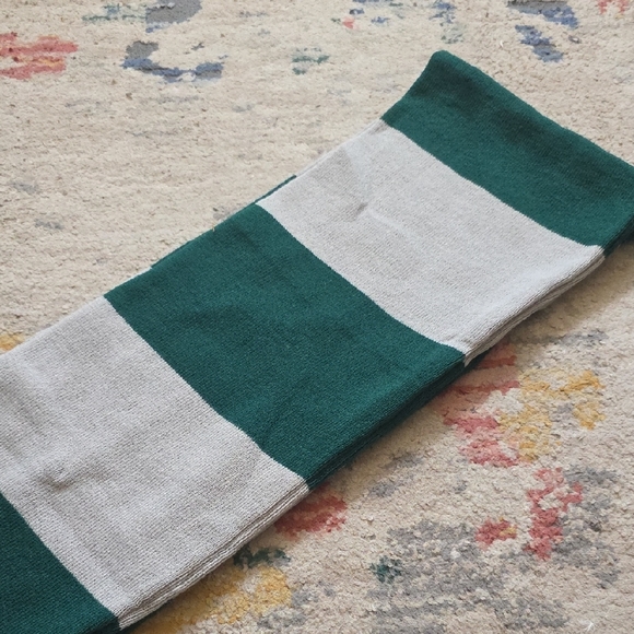 Harry Potter Green Knit Scarf - Picture 3 of 3